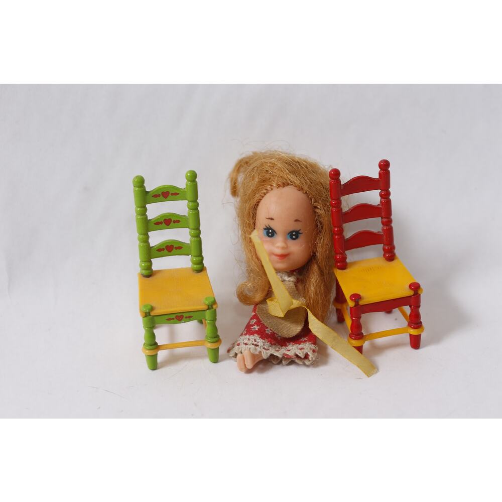 1980s Mattel The Littles Belinda Mini Doll with Toy Chairs ~ 260521-WH 717